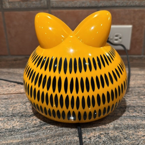 Garfield Electronic LED AlarmClock 1991 - Picture 4 of 10